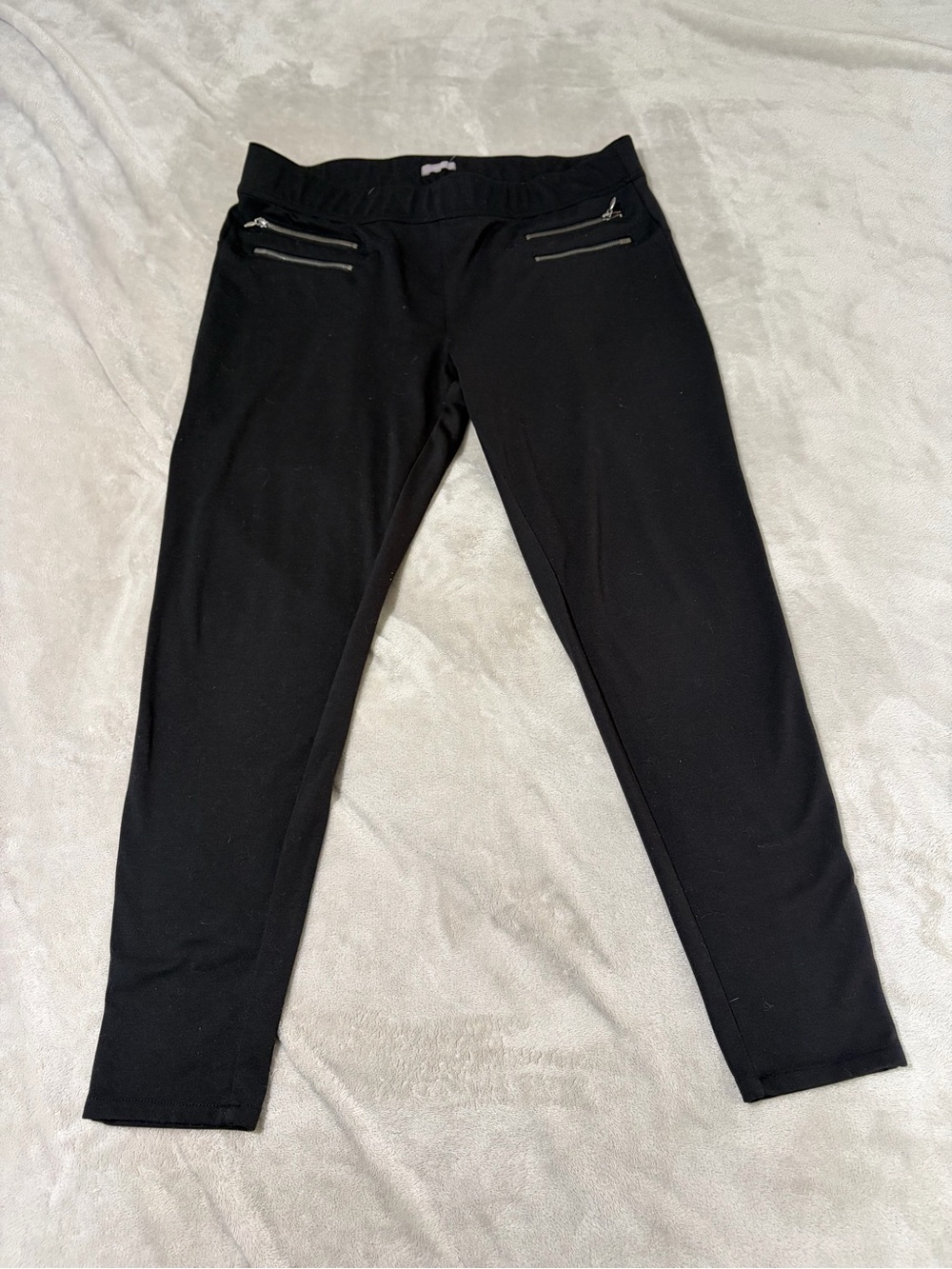 Maurices XL Long Black Pull On Skinny Pants Zipper Pockets